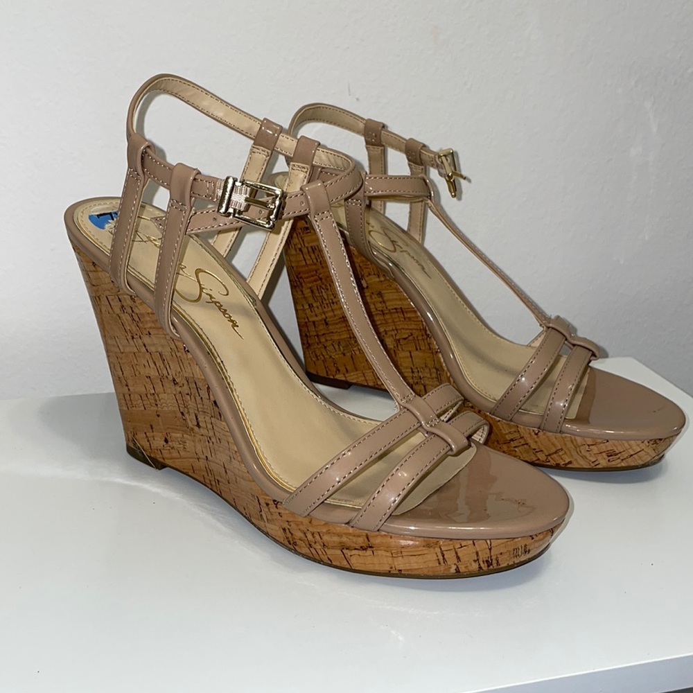 Wedge heels